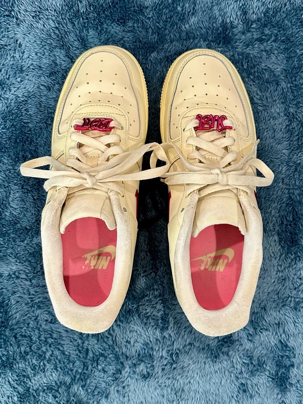Nike Air Force 1 ’07 SE “Just Do It / Playful Pink with lace charms - Women 8.5